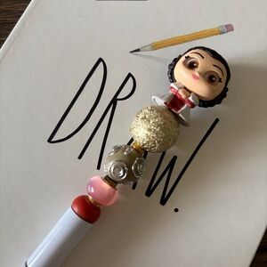 Disney Doorables: Star Wars: Princess Leia handmade beaded pen